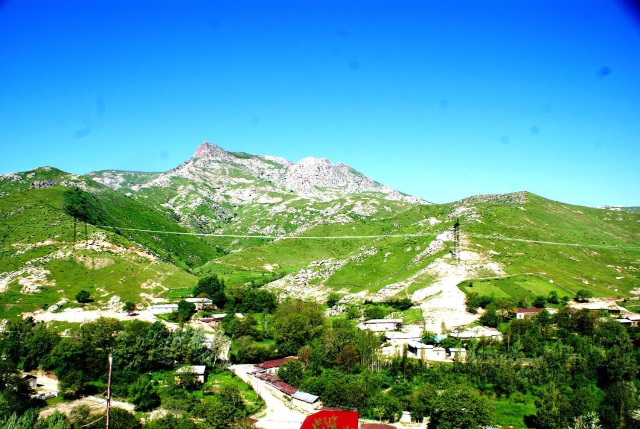 Spring Family Guest House Tersak Екстериор снимка