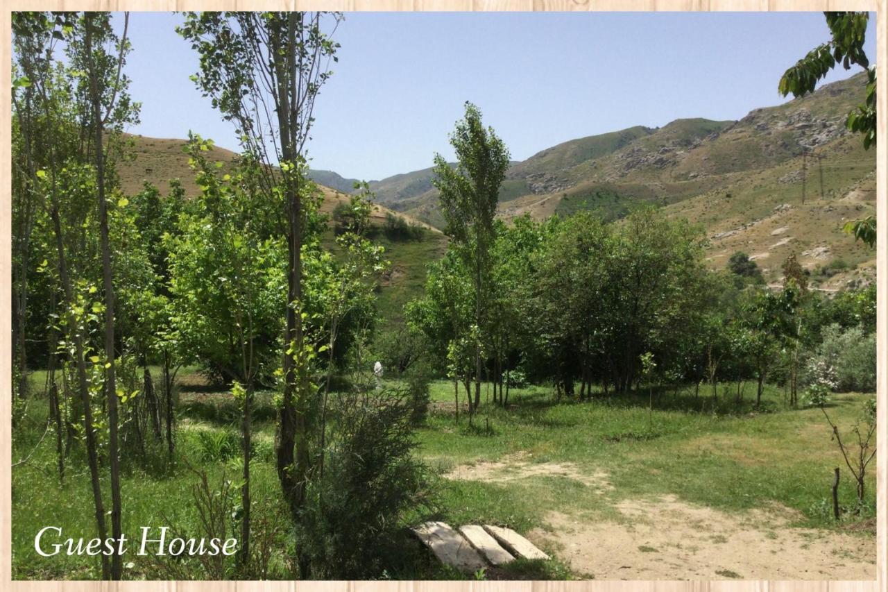 Spring Family Guest House Tersak Екстериор снимка
