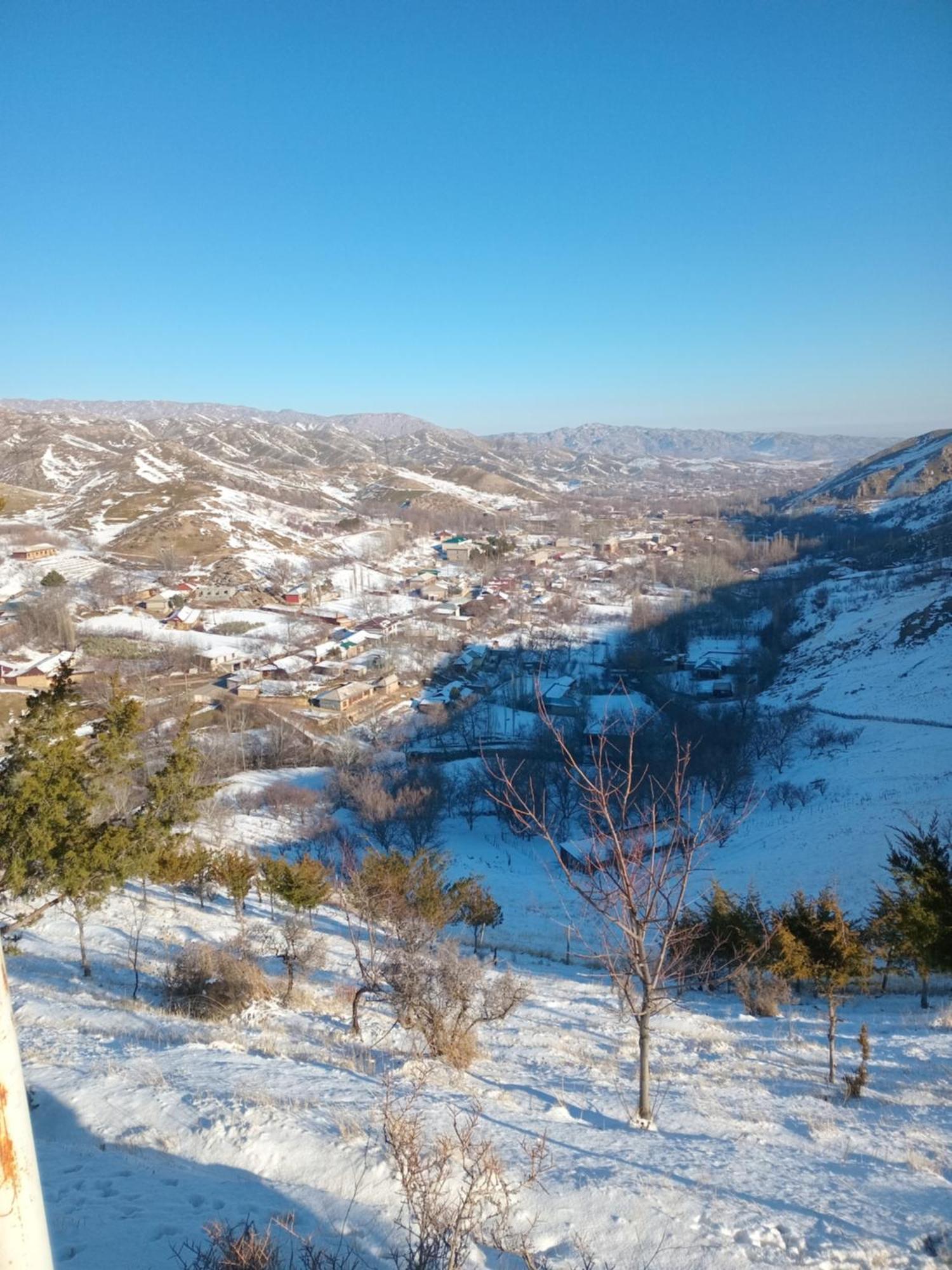 Spring Family Guest House Tersak Екстериор снимка
